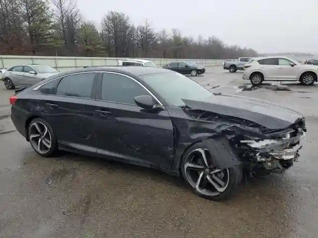 1HGCV1F36JA205213 2018 HONDA ACCORD-3