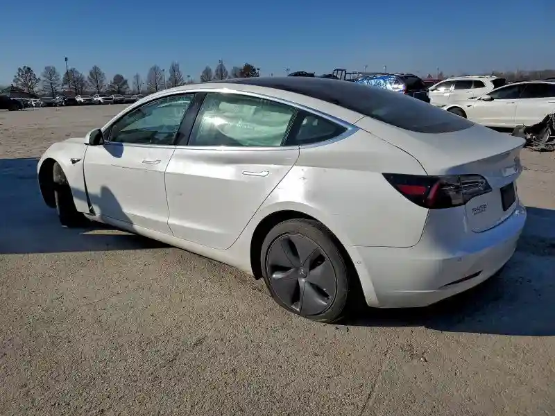5YJ3E1EB6KF433258 2019 TESLA MODEL 3-1