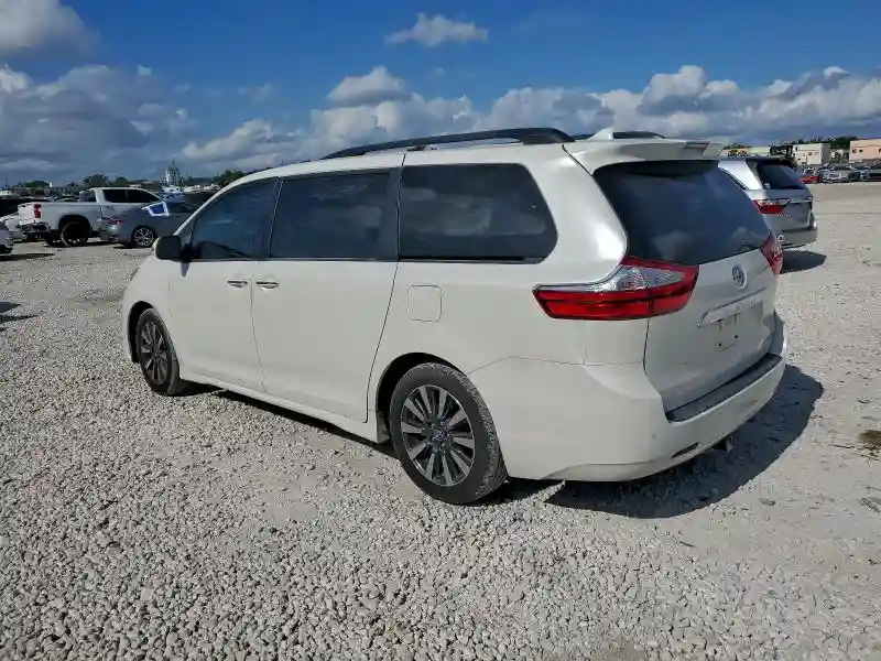 5TDYZ3DC5KS998189 2019 TOYOTA SIENNA-1
