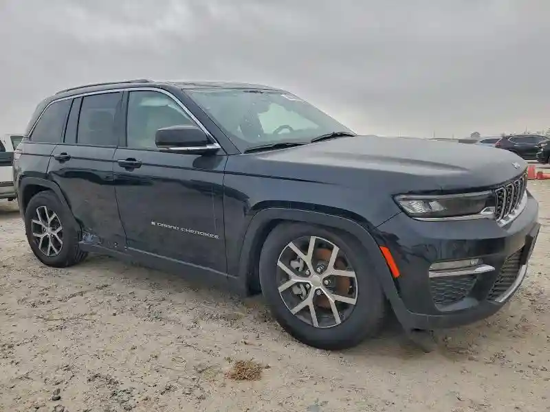 1C4RJGBG3RC158318 2024 JEEP GRAND CHEROKEE-3