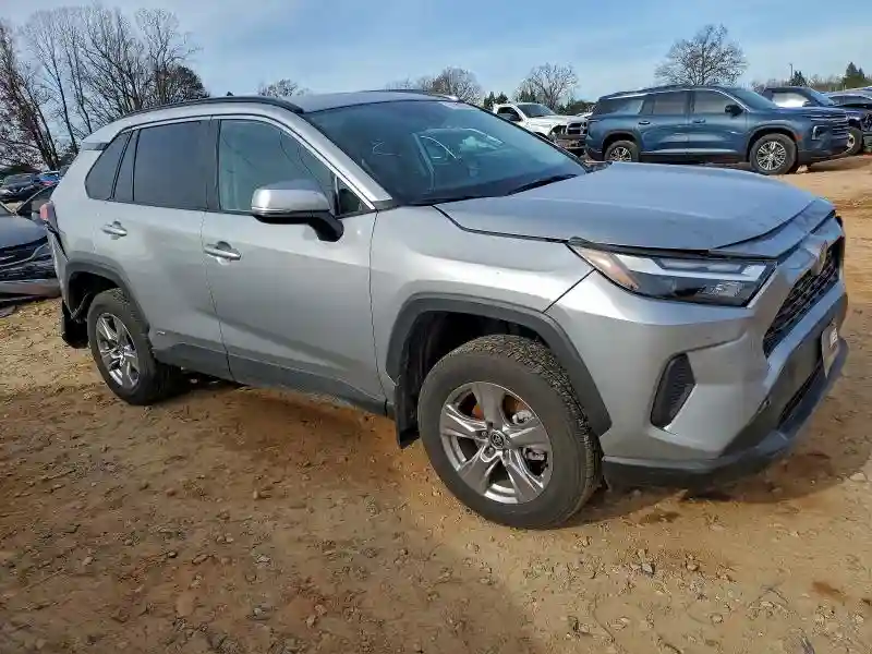 2T3RWRFV4SW267783 2025 TOYOTA RAV4-3