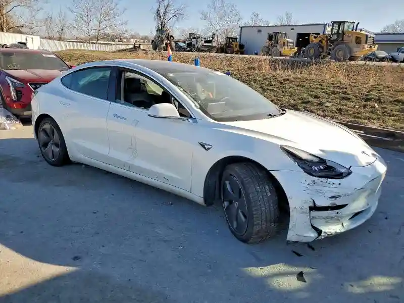 5YJ3E1EB6KF433258 2019 TESLA MODEL 3-3