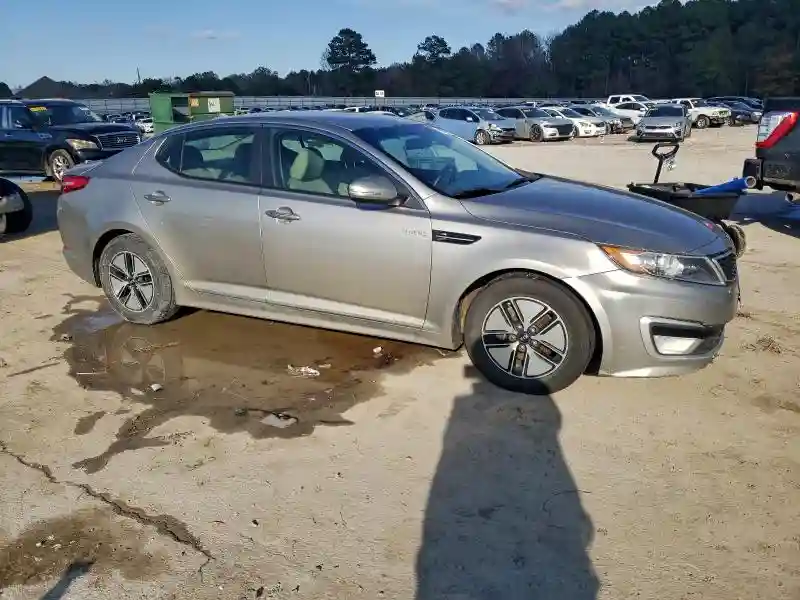 KNAGM4ADXD5052401 2013 KIA OPTIMA-3