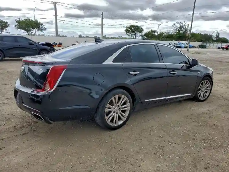 2G61M5S35J9135109 2018 CADILLAC XTS-2