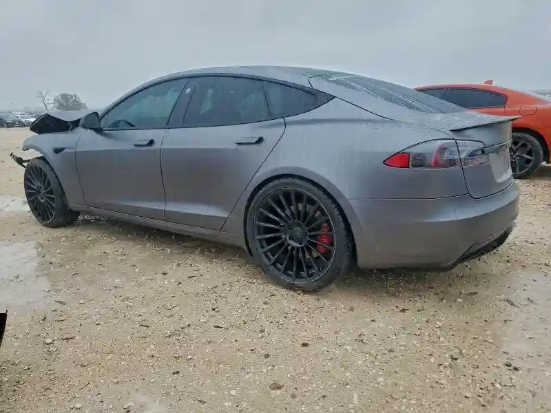 5YJSA1E66NF462290 2022 TESLA MODEL S-1