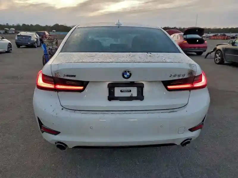3MW5R7J03M8C08790 2021 BMW 3 SERIES-5
