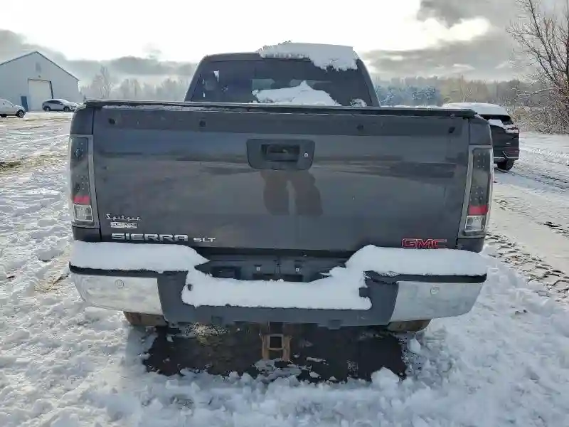 1GTR2WE3XBZ332792 2011 GMC SIERRA-5