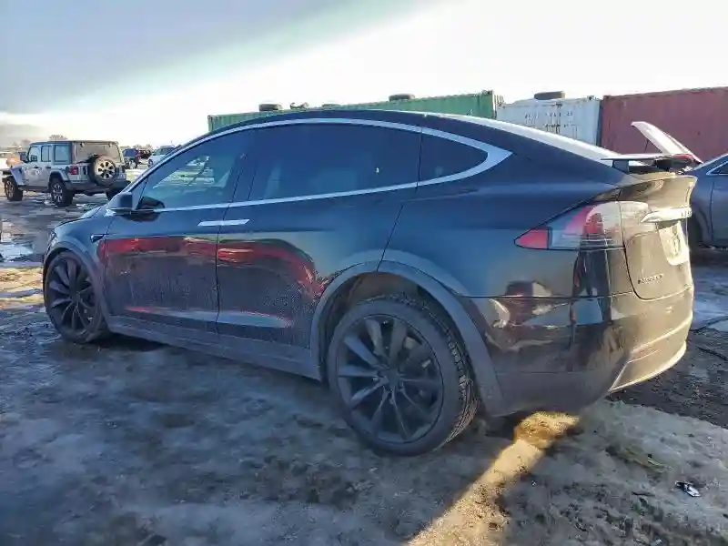 5YJXCBE23GF023800 2016 TESLA MODEL X-1