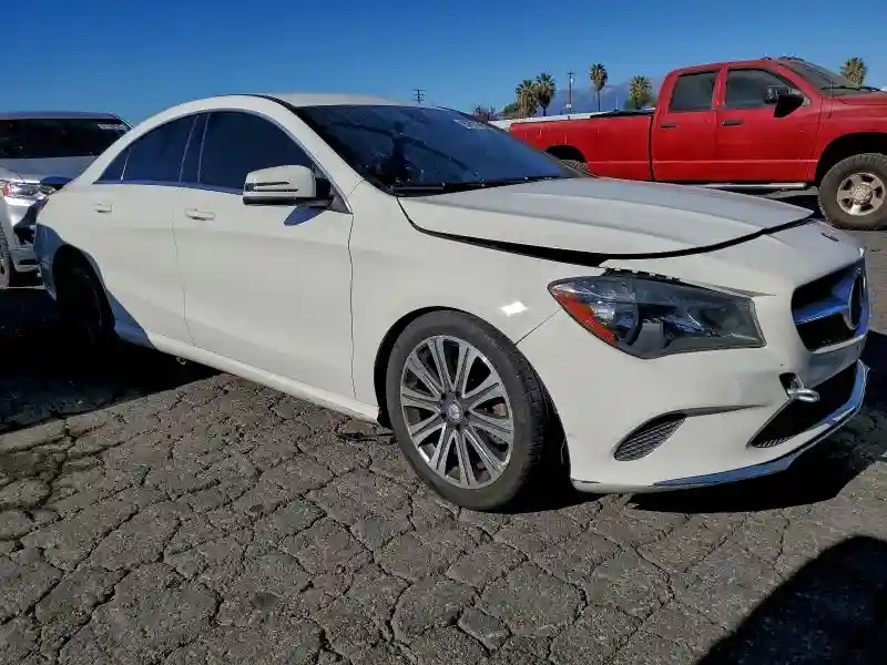 WDDSJ4EBXHN489471 2017 MERCEDES-BENZ CLA-CLASS-3