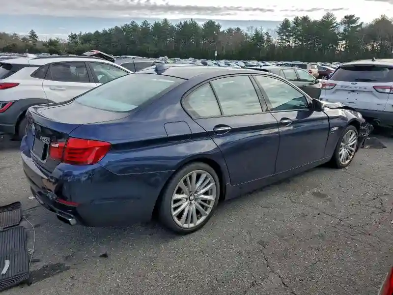 WBAFU9C59BC786745 2011 BMW 5 SERIES-2