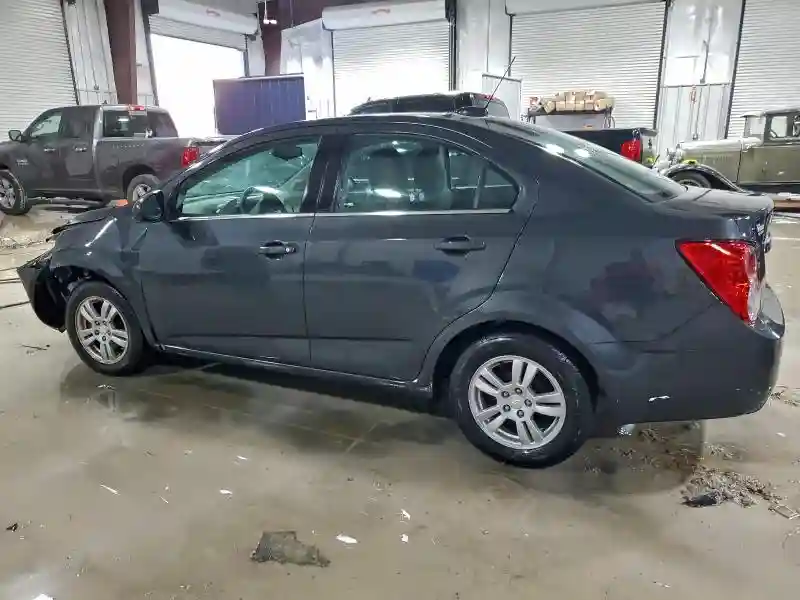1G1JC5SH4F4181206 2015 CHEVROLET SONIC-1