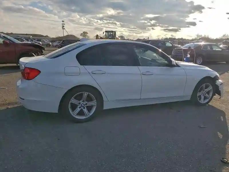 WBA3C3G54FNS73104 2015 BMW 3 SERIES-2