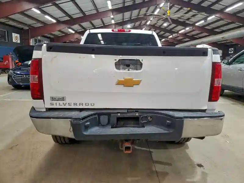 1GCRKPE71DZ143721 2013 CHEVROLET ALL MODELS-5