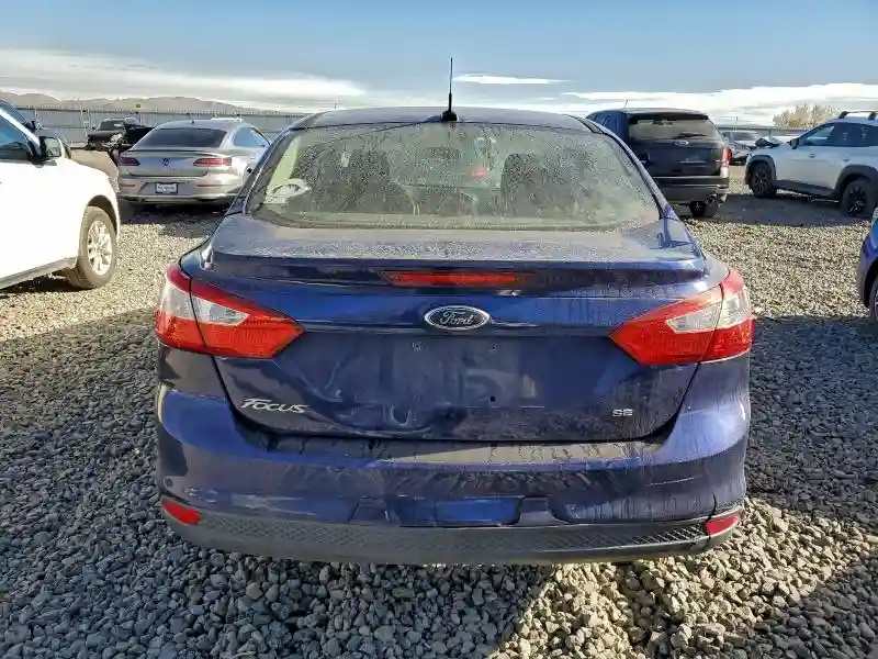 1FAHP3F20CL163376 2012 FORD FOCUS-5