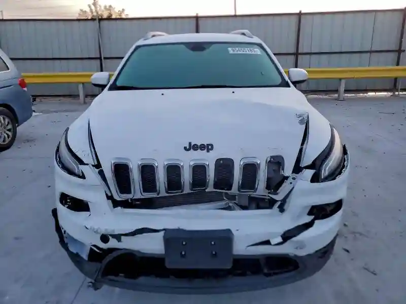 1C4PJLLB1JD563448 2018 JEEP GRAND CHEROKEE-4