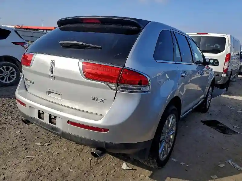 2LMDJ6JKXEBL06386 2014 LINCOLN TOWNHOUSE MKX-2