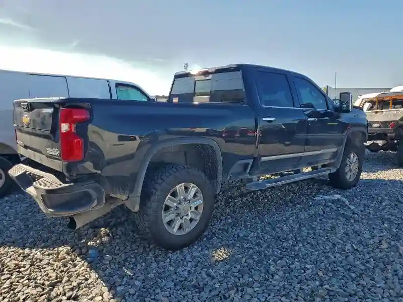 1GC4YREY6RF224705 2024 CHEVROLET ALL MODELS-2