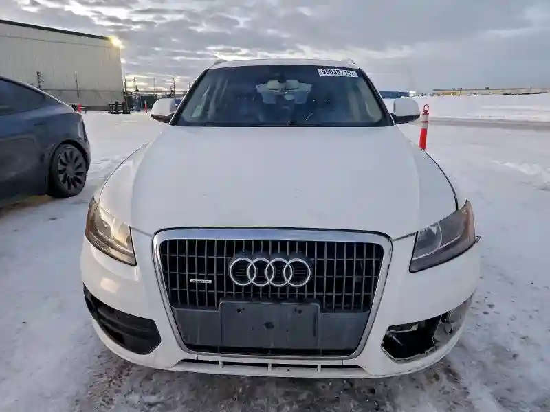 WA1LFCFP7BA109449 2011 AUDI Q5-4