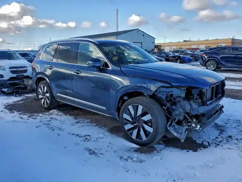 YV4H60PF1S1322328 2025 VOLVO XC90 ULTRA-3