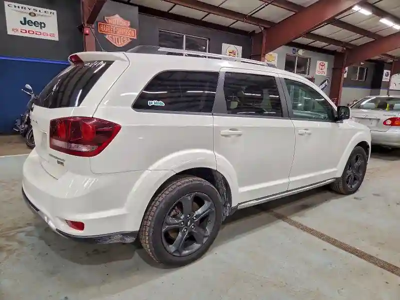 3C4PDCGG0JT378587 2018 DODGE JOURNEY-2