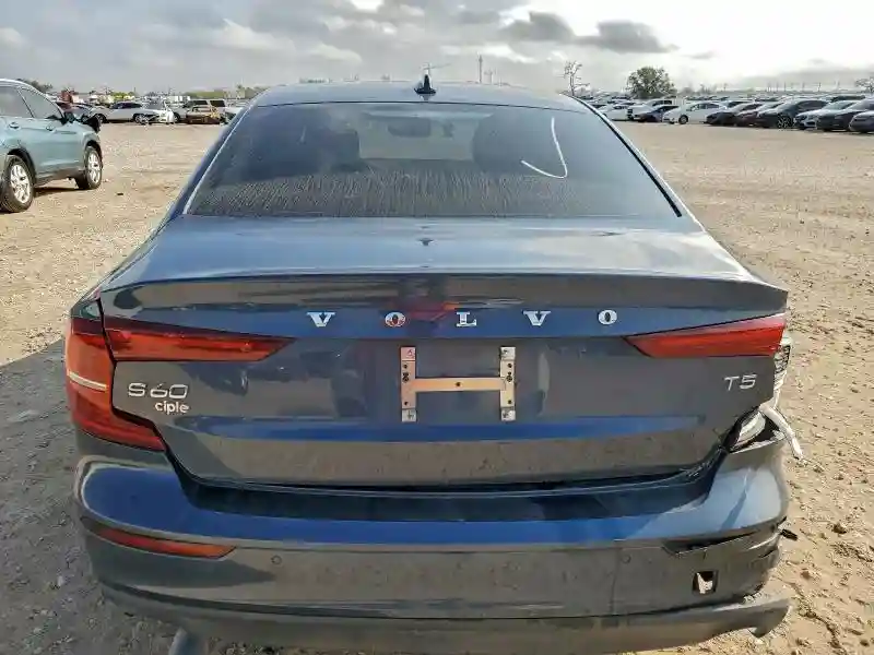 7JR102FK7LG041909 2020 VOLVO S60-5