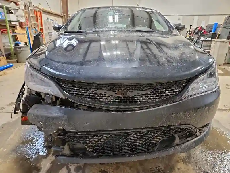 1C3CCCAB2FN757570 2015 CHRYSLER 200-4