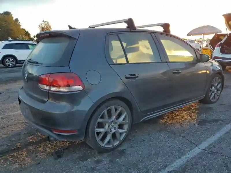 WVWHV7AJ0DW128892 2013 VOLKSWAGEN GTI-2