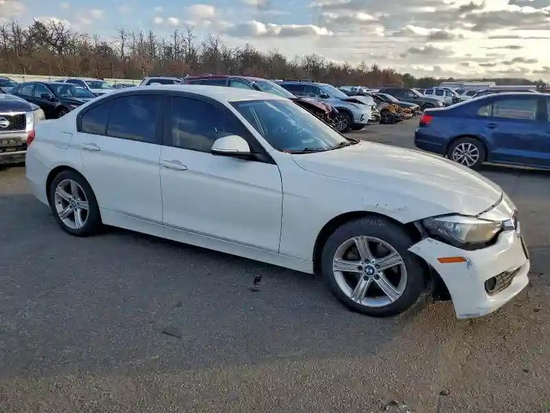 WBA3C3G54FNS73104 2015 BMW 3 SERIES-3
