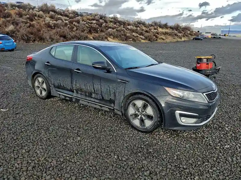 KNAGM4AD6C5013304 2012 KIA OPTIMA-3