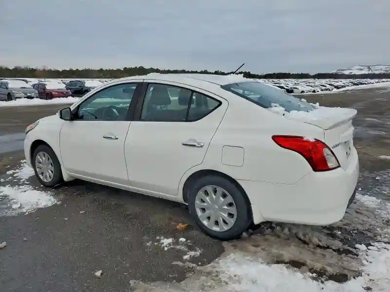 3N1CN7AP2HL830984 2017 NISS VERSA-1