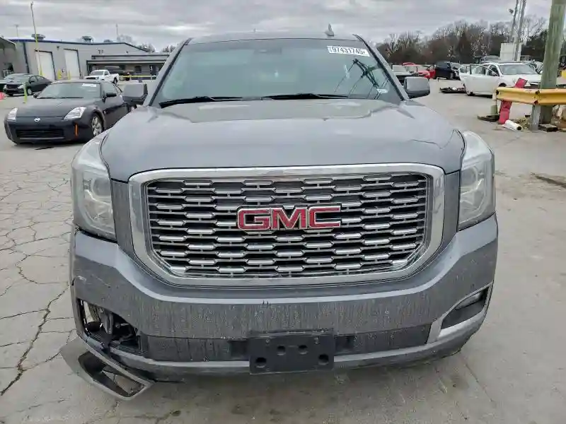 1GKS2CKJ3JR268259 2018 GMC YUKON-4