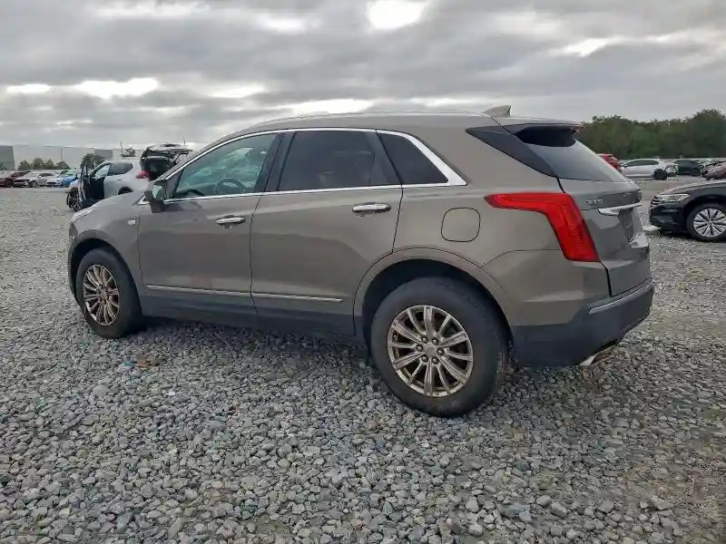 1GYKNARS2HZ240947 2017 CADILLAC XT5-1