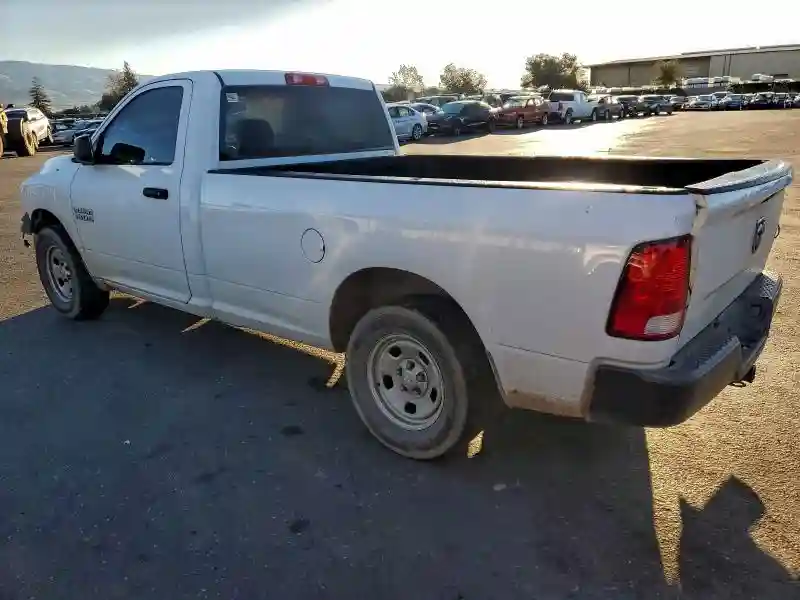 3C6JR6DG5HG671957 2017 RAM 1500-1