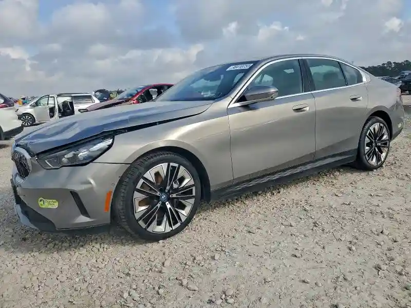 WBY13HG09SCT34897 2025 BMW I5 XDRIVE-0