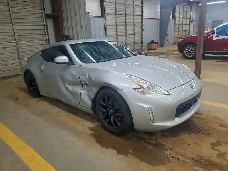 JN1AZ4EH7FM443556 2015 NISSAN 370Z-3