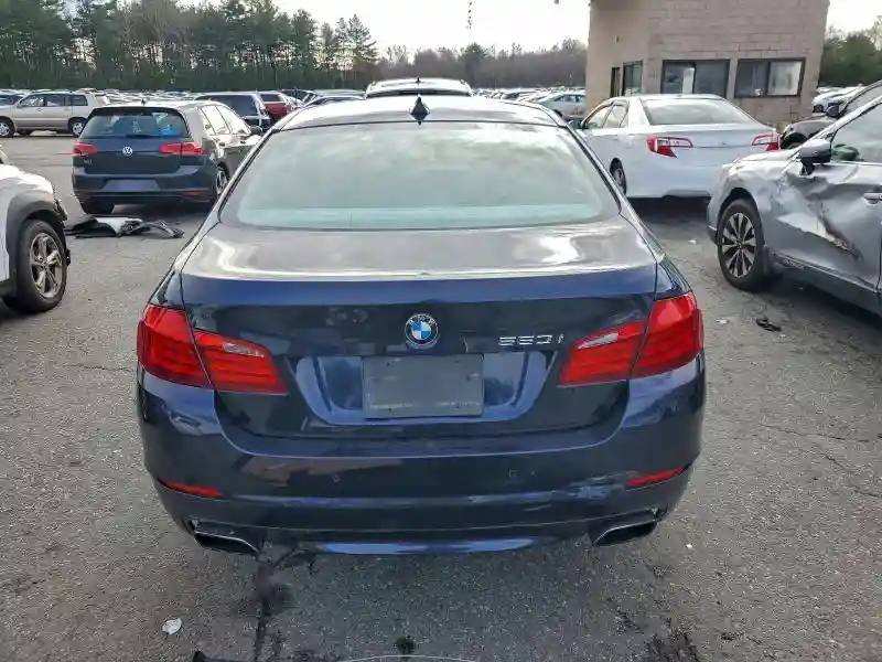 WBAFU9C59BC786745 2011 BMW 5 SERIES-5