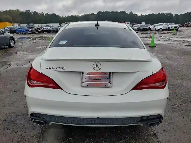 WDDSJ4EBXFN184372 2015 MERCEDES-BENZ CLA 250-5