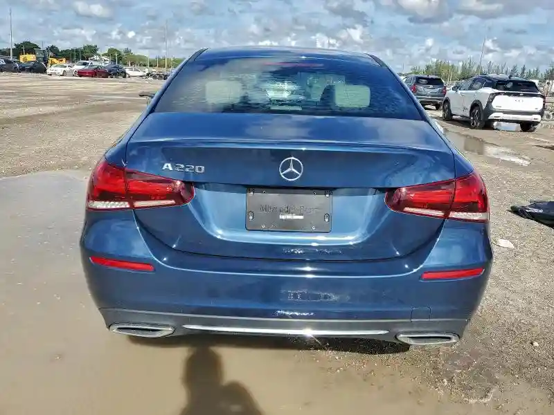 W1K3G4EB2MJ269326 2021 MERCEDES-BENZ A-CLASS-5