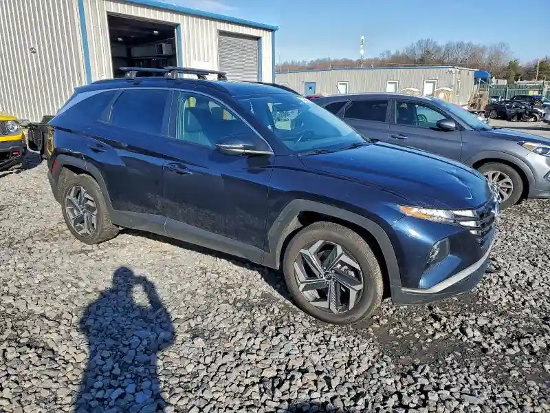 KM8JFCA15PU087582 2023 HYUNDAI TUCSON-3
