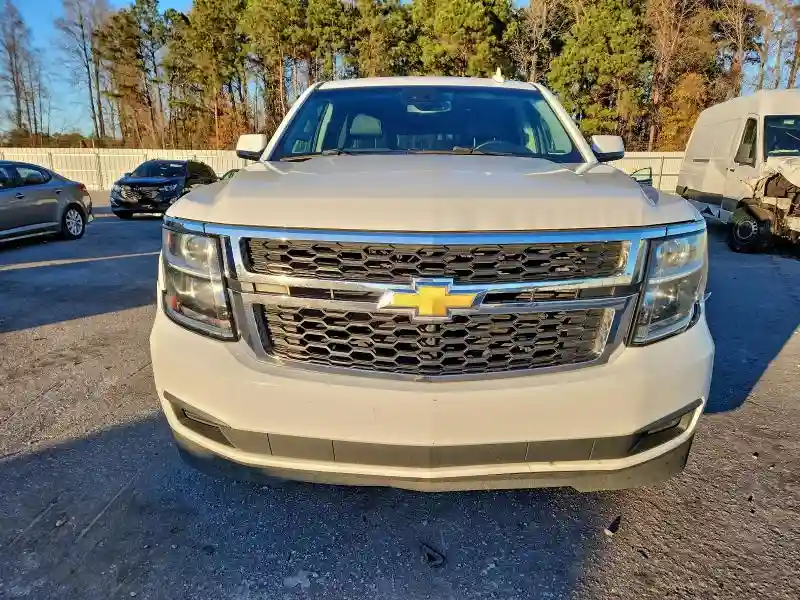1GNSCHKCXKR202999 2019 CHEVROLET SUBURBAN-4