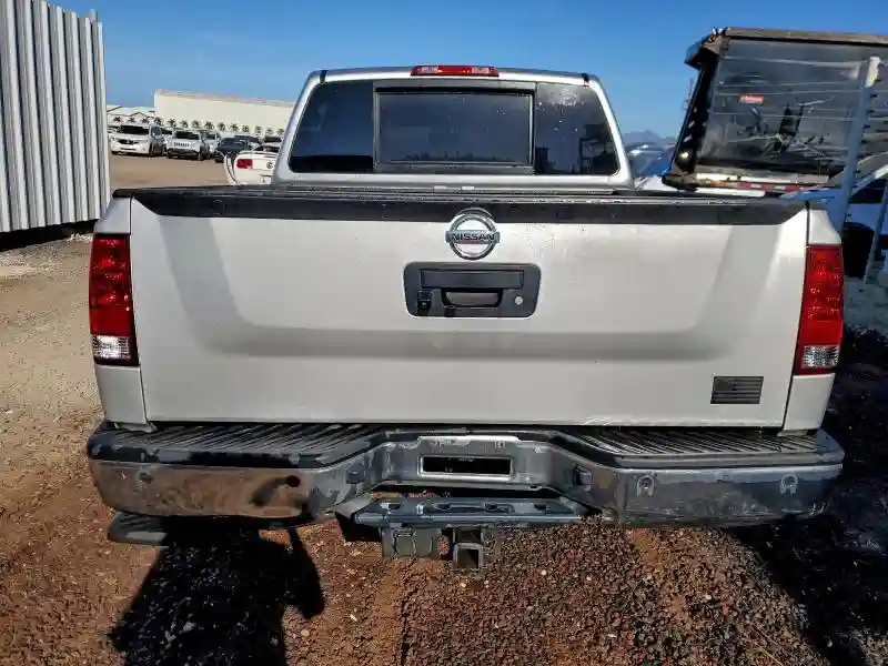 1N6AA0ED8EN517258 2014 NISS TITAN-5