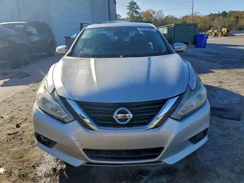 1N4AL3AP2HC264698 2017 NISSAN ALTIMA-4