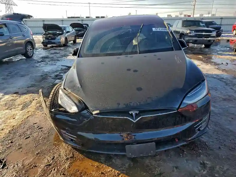5YJXCBE23GF023800 2016 TESLA MODEL X-4