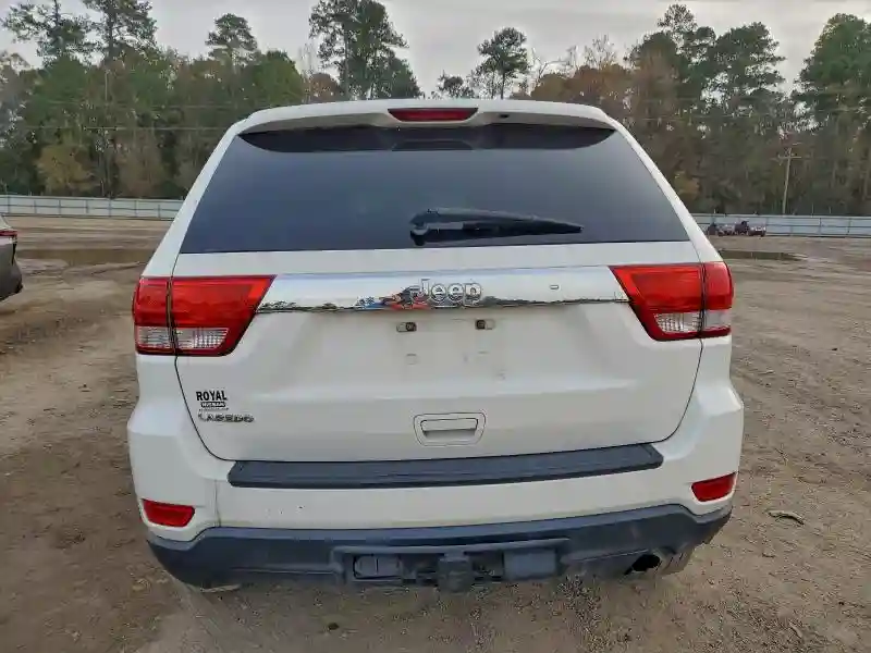 1J4RS4GG1BC539136 2011 JEEP GRAND CHEROKEE-5