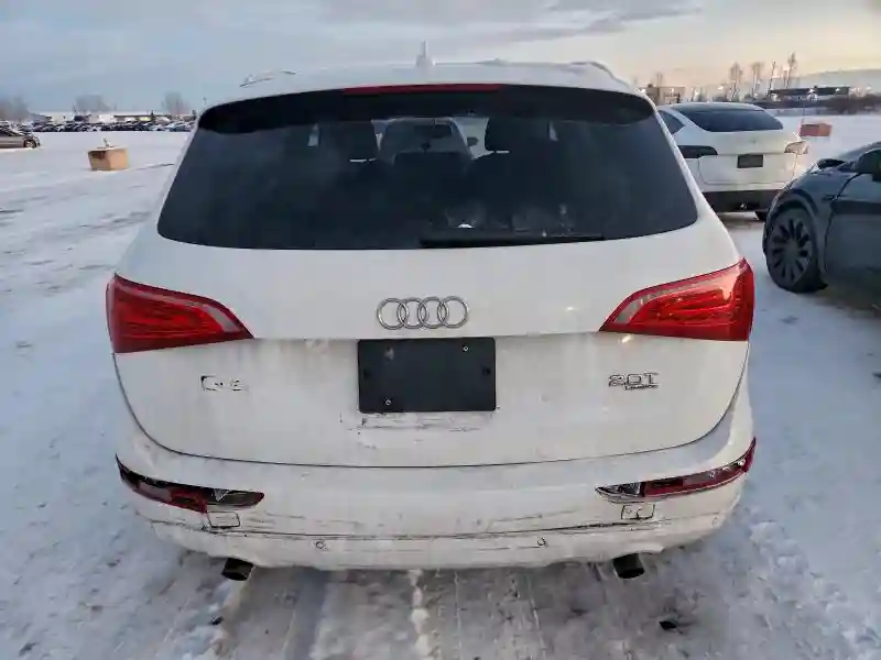 WA1LFCFP7BA109449 2011 AUDI Q5-5
