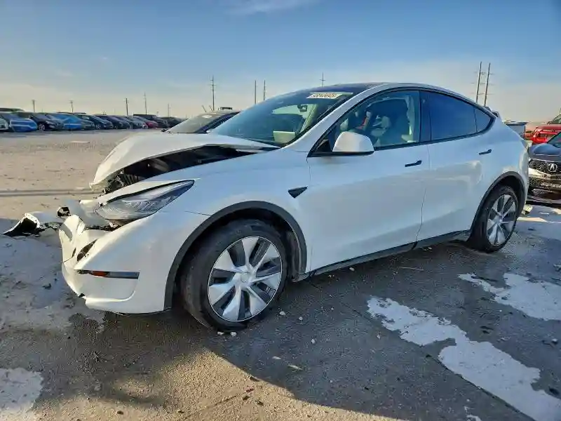 7SAYGDEE0PA077764 2023 TESLA MODEL Y-0